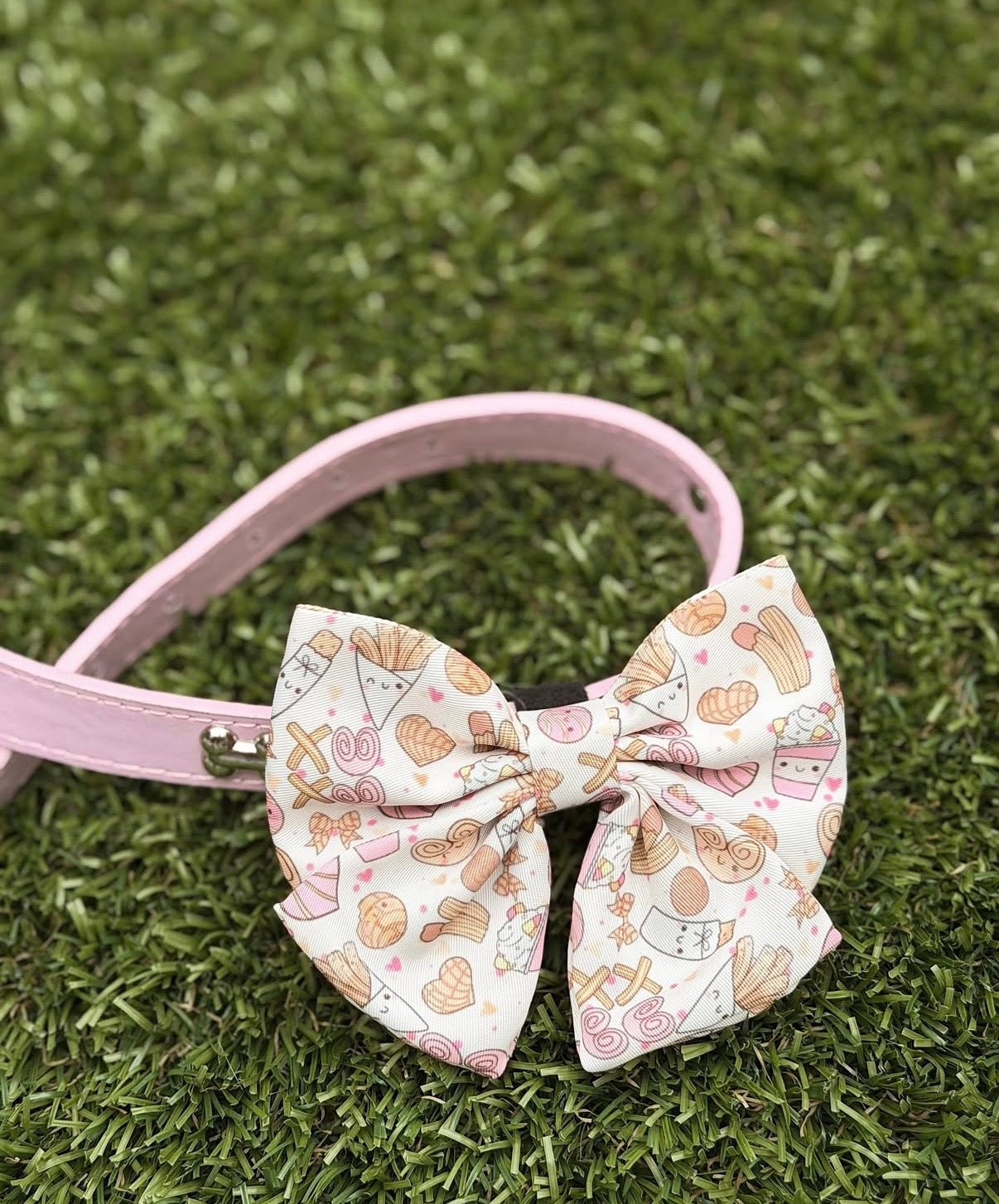 Café Con Cutee Sailor Bows