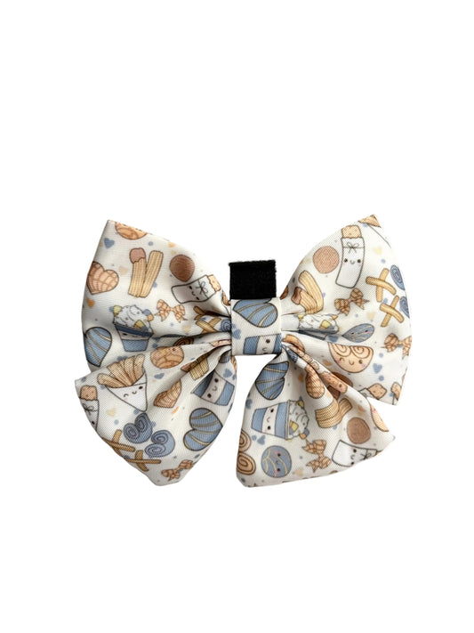 BLUE Cafe Con Cutee Bow