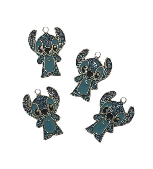Diamond stitch charm