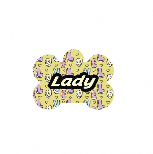 L O V E Tag